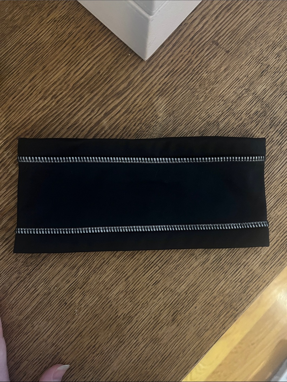 *NWOT* Champion Black Wide Elastic Hair Band with Reflective Stitching
